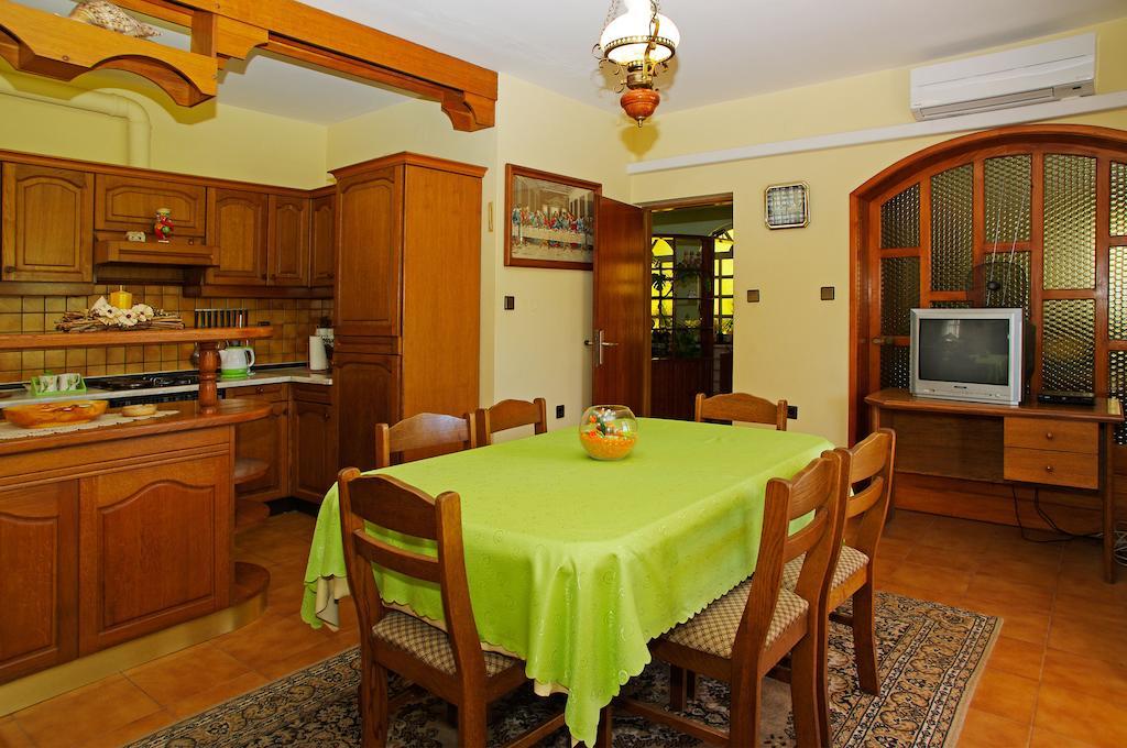 Apartments Julija ヴェラ・ルカ 部屋 写真